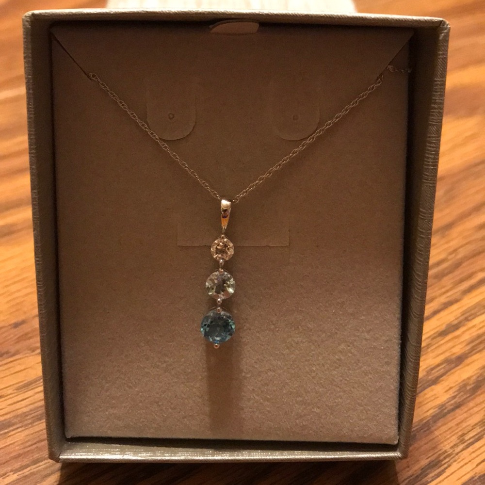 Zales Three Stone Pendant Necklace